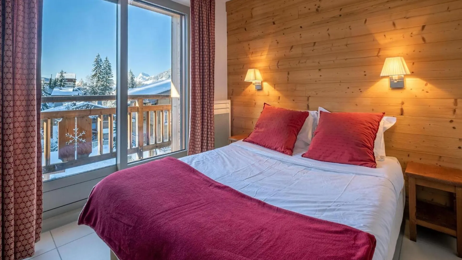 Nice Apartment With Balcony Megeve