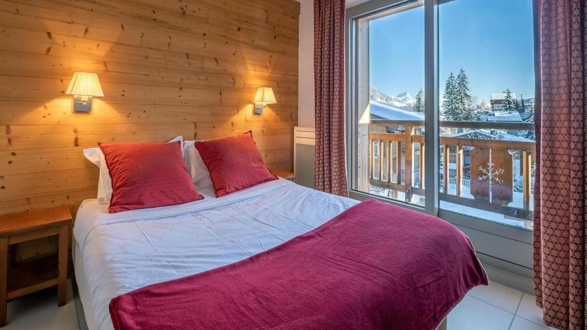 Nice Apartment With Balcony Megeve
