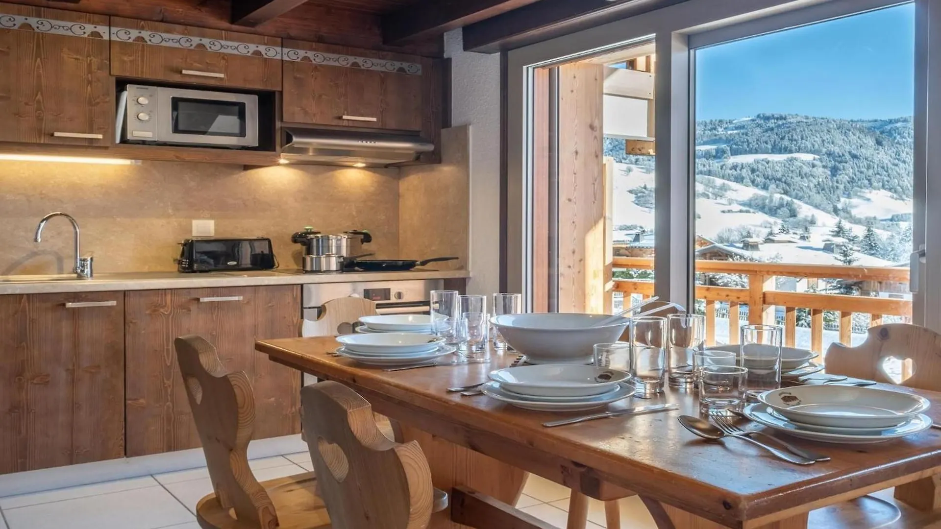 Nice Apartment With Balcony Megeve